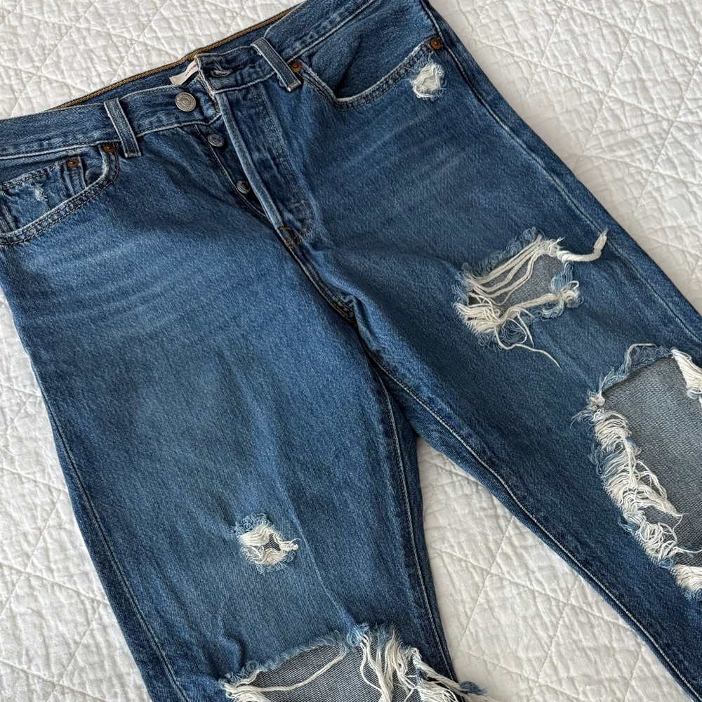 Levi’s Wedgie Straight Blue Denim Jeans - Picture 12 of 12